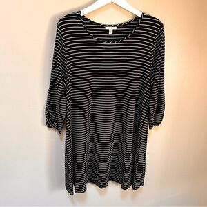 Garnet Hill ~ French Terry Black + White Stripe A-Line Tunic in size XL